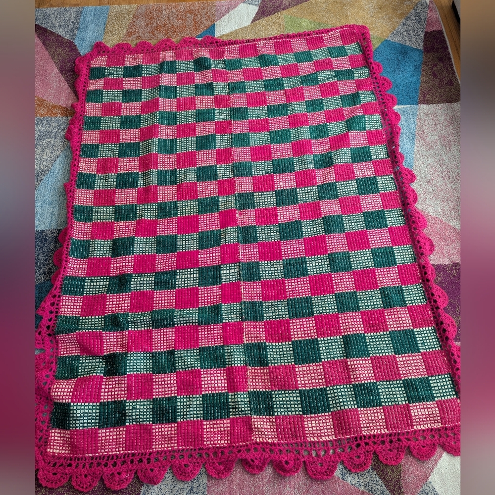 Vintage woven rug or coverlet